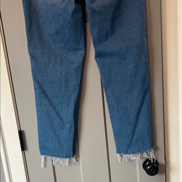 J. Crew Essential Straight Distressed Hem High Rise Size 29 - Picture 7 of 8